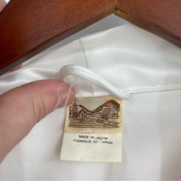 Vintage Kimono Women One Size Japanese White Poly Floral Coverup Asian Botanical - Picture 4 of 11